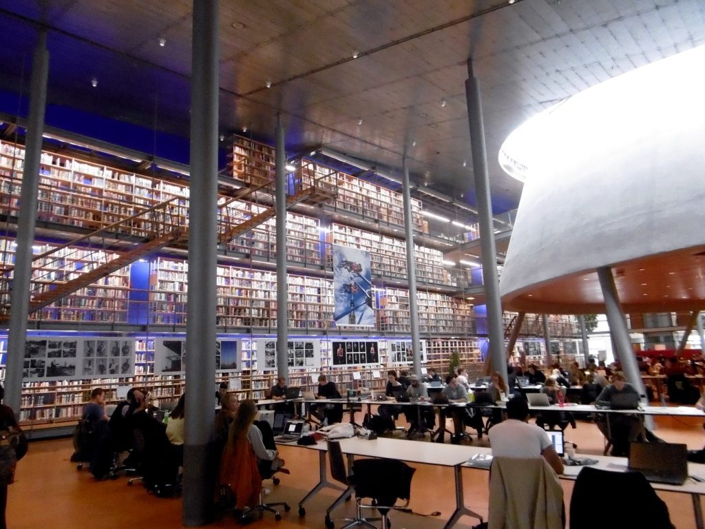 Bibliothèque universitaire de Delft, Pays-Bas